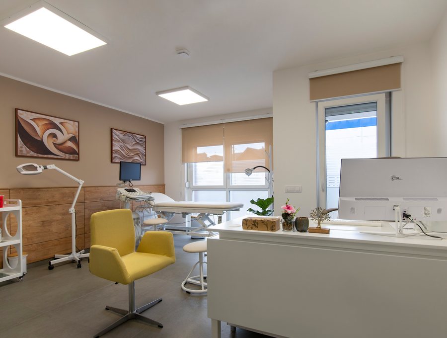 A bright, modern treatment room