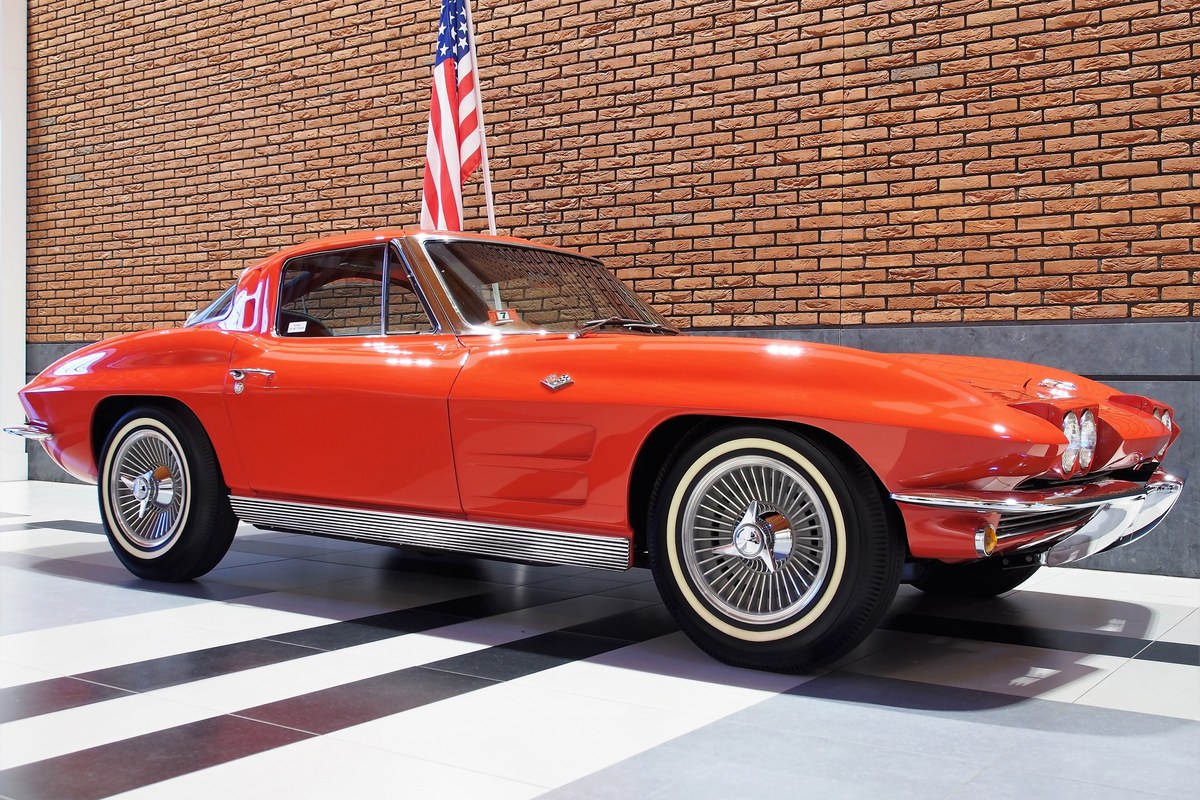 1963 Chevrolet Corvette Sting Ray