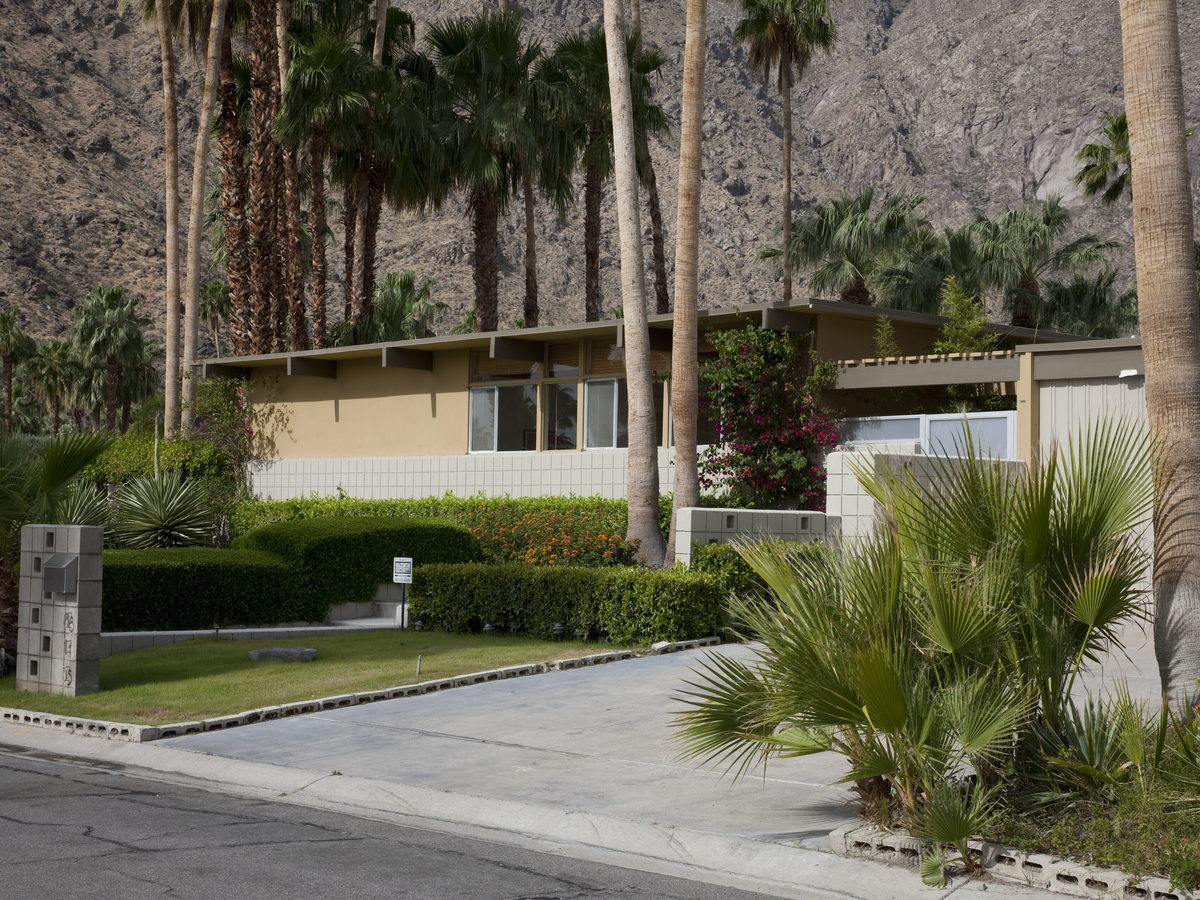 Breezeblock Bungalow (Withdrawn) — Palm Springs, CA