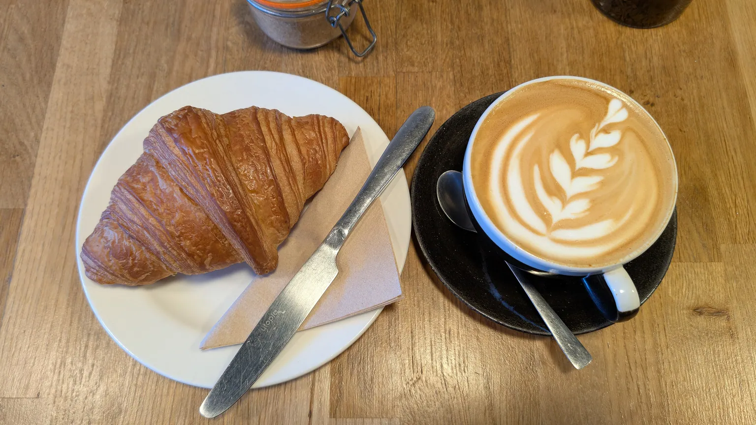 Coffee and pastry service prepared by hand